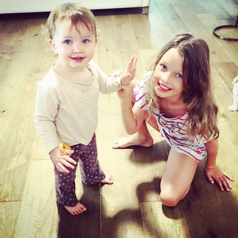 Dashiel with her elder sister.